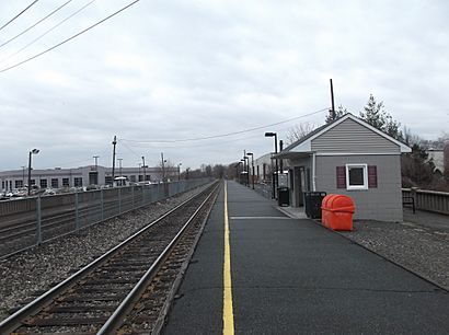 Delawanna Station 2014.jpg