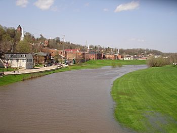 Galena Il Galena River1.JPG