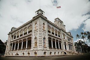 Iolani Palace 2017