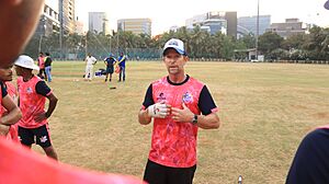 Jonty Rhodes, wearing, Omtex