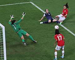 Ogimi scores vs USA, 2012 Olympic gold medal match