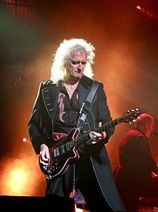 Queen + Adam Lambert 5 (38119549814)