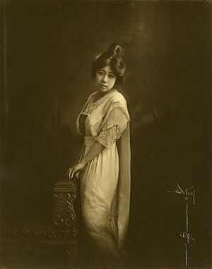 Tsuru Aoki by Albert Witzel