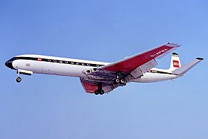 BEA de Havilland DH-106 Comet 4B Berlin