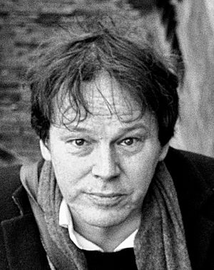 David Graeber 2015-03-07 (16741093492) (cropped).jpg