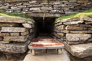 Isbister Cairn Tomb of the Eagles 04