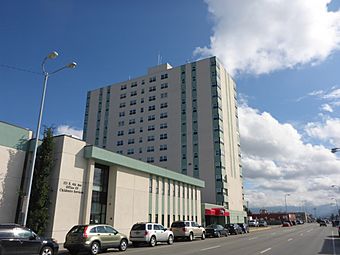 McKinley Tower Apartments 2013.JPG