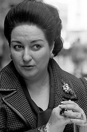 Montserrat Caballé 1971.jpg