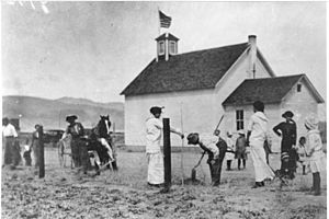 School House--Chamber of Commerce