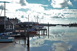 Wivenhoe morning.jpg