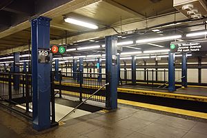 149th St Concourse IRT td (2019-03-15) 03.jpg