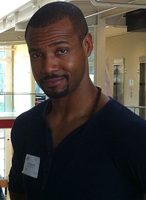 Isaiah Mustafa (4999425867), crop