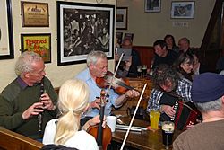 Musiciens pub Gus O'Connor-Doolin