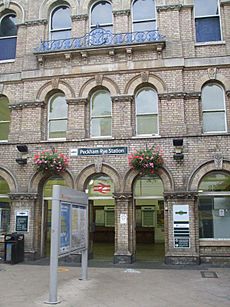 Peckham Rye stn entrance