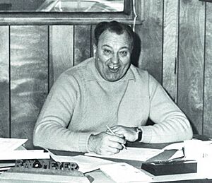 Ray Meyer.jpg