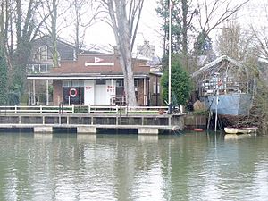 Richmond Yacht Club - geograph.org.uk - 1177259