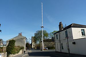 Barwick-in-Elmet Maypole