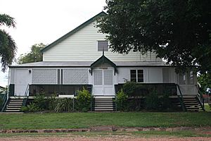 Cook Shire Hall (2010).jpg