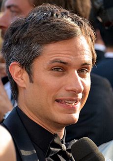 Gael Garcia Bernal Cannes 2016