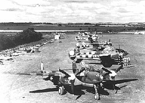 P-38s-370fg