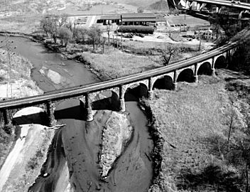 Thomas Viaduct LOC 082103pu