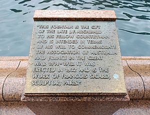 Arhibald Fountain Hyde Park Plaque