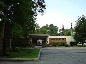 BunkerHillVillageTexasCityHall.JPG