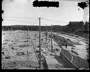 Drummond Island Quarry- East End Looking East - DPLA - b582ab8e930a14a5a1467351e77e6a7a