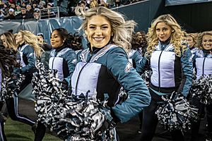 Eagles Cheerleaders 2021.jpg