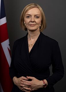 Liz Truss official portrait