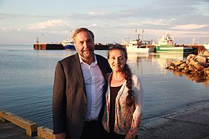 Mulcair-CatherinePinas-NB