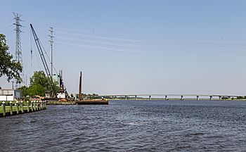 Nanticoke River at Vienna MD1.jpg