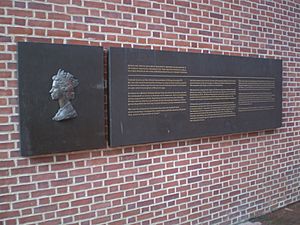 Queen speech Bicentennial Bell