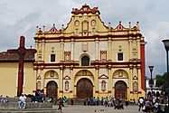 SanCrisCathedralChiapas2.JPG