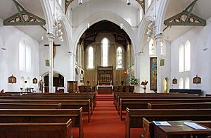 St James, St James's Gardens, Norlands, London W11 - East end - geograph.org.uk - 1548382