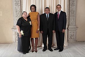 Apisai Ielemia with Obamas