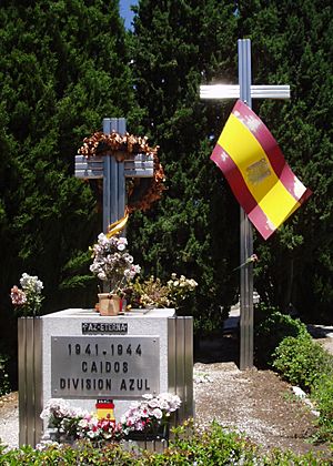 Cementerio de la Almudena 04jul07 09