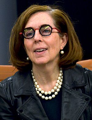 Gov Kate Brown 2021.jpg