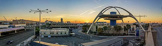 LAX sunrise 002 (2017)