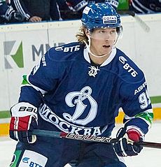 Nicklas Bäckström 2012-10-31 (cropped1)