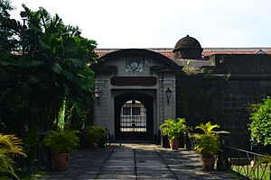 RealGateIntramuros