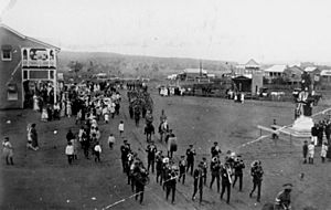 StateLibQld 1 103826 Unveiling the Murgon War Memorial on Anzac Day, 1920