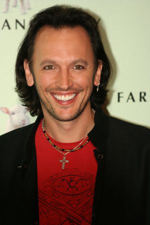 Steve Valentine.jpg