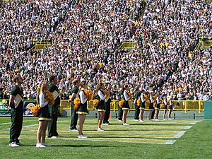 UWGB Packers Cheerleaders '06-'07.jpg