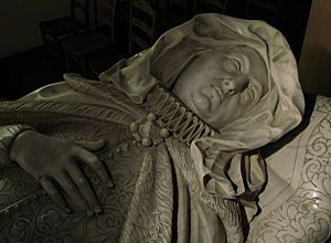 Lady Elizabeth Carey tomb.jpg