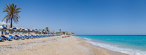 Playa Paraíso, Villajoyosa, España, 2014-07-03, DD 01-02 PAN