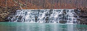 Devil's Den Waterfall.jpg