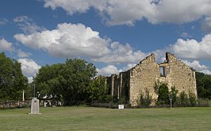 Dhanis ruins 2010