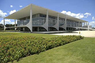 Fachada do Palácio do Planalto - 49727772326.jpg