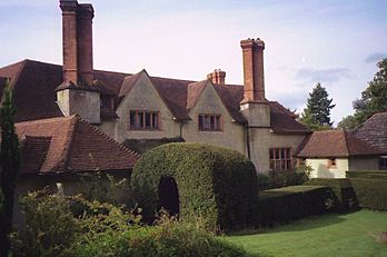 Goddards, Abinger Common, Surrey-1093965338